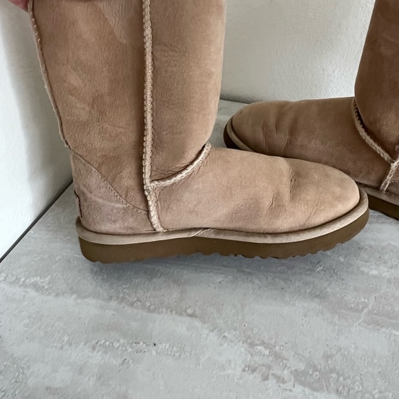 Stone/Bone Color Mid Calf Uggs - Picture 8 of 11